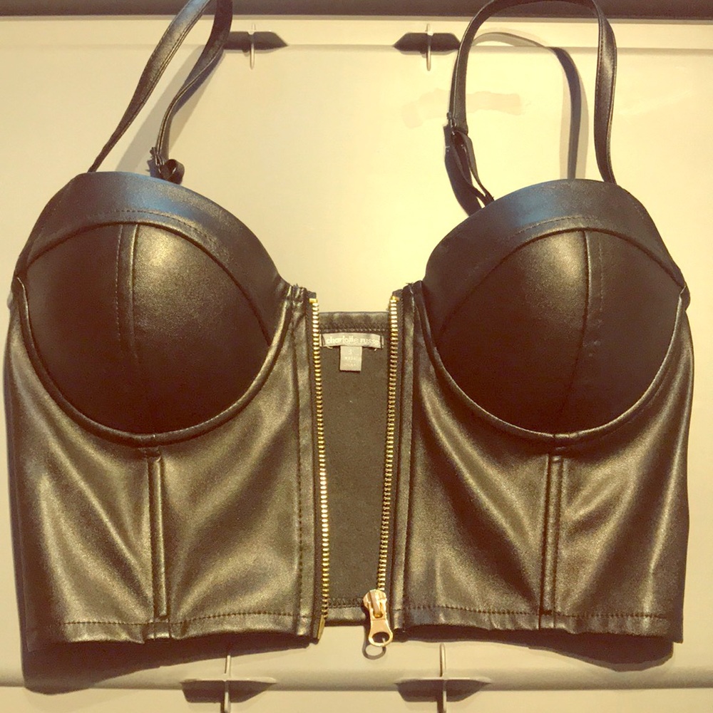 Black matte zippered crop top